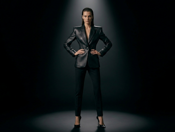 Zenvèra  SCULPTED FEMME BLAZER (Private Collection)